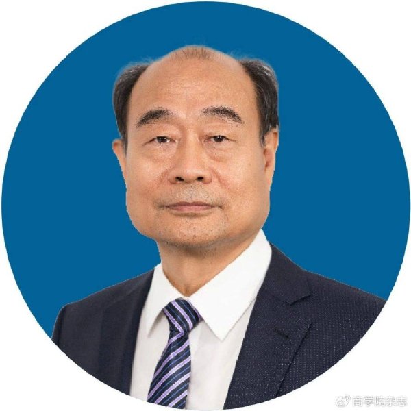 配资股票配资平台一流 汽车智能化新阶段：以技术融合与生态协同赢得未来之战